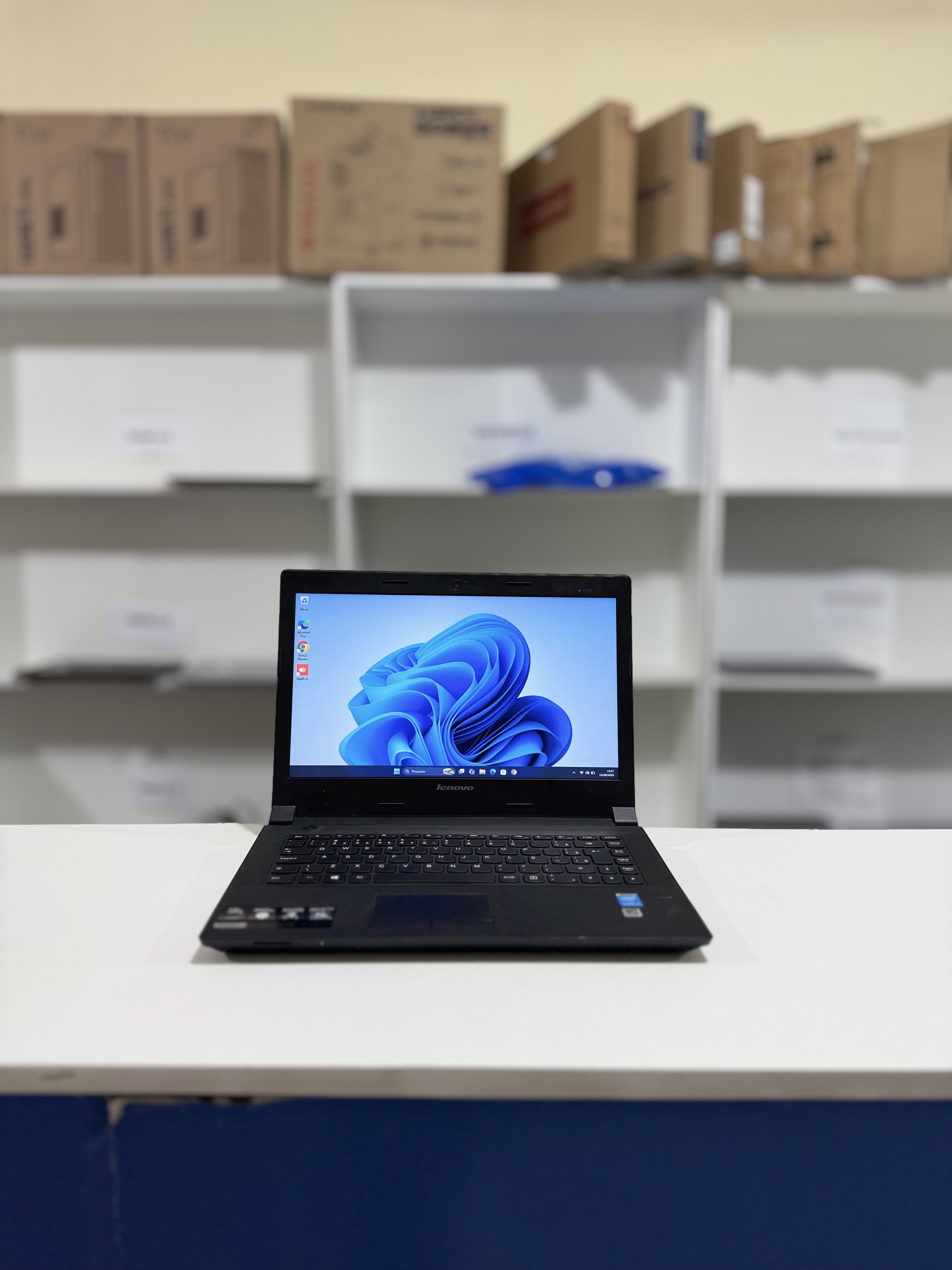 Lenovo B40-70