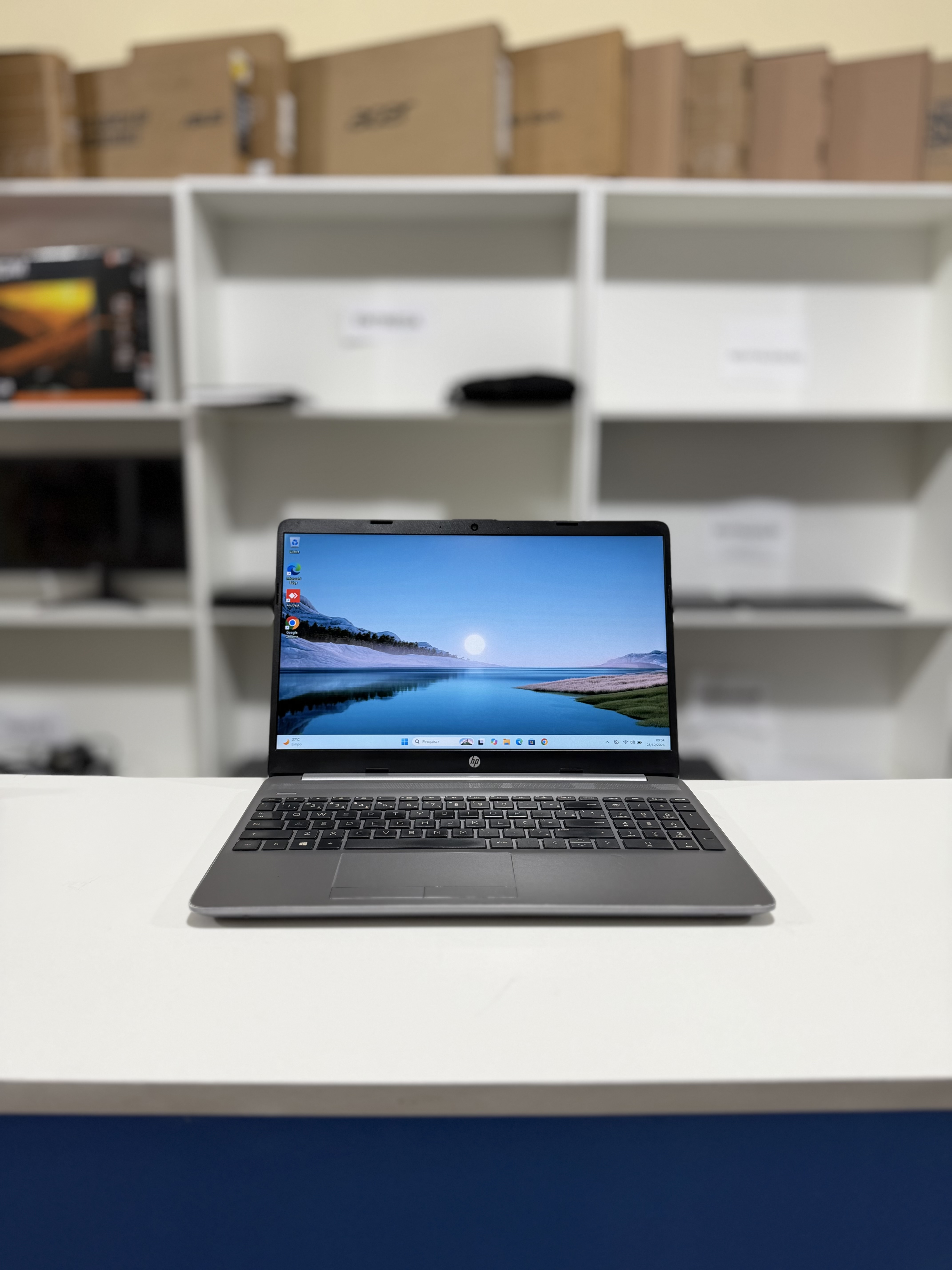 HP 250 G8