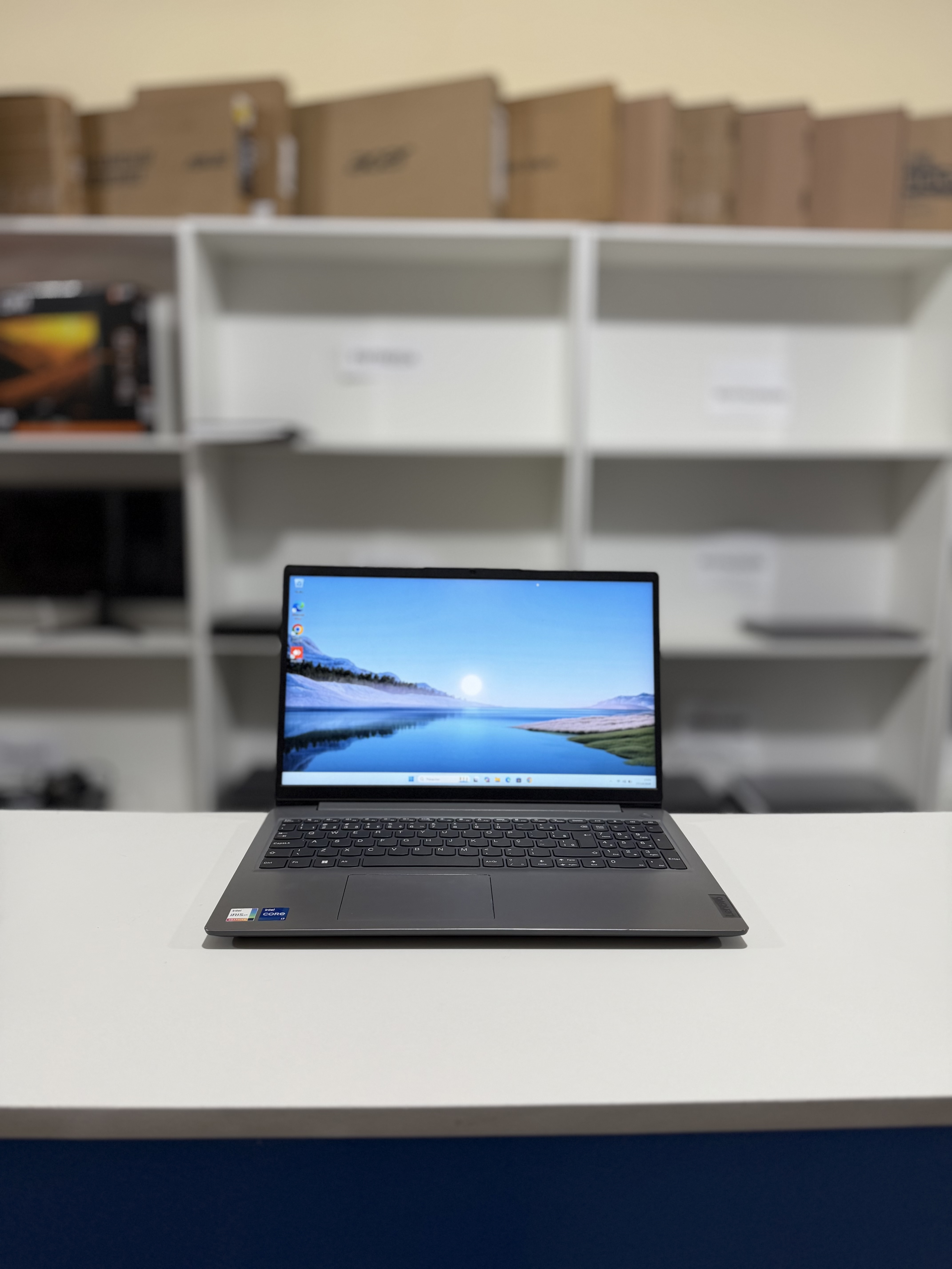 Lenovo IDEAPAD 1